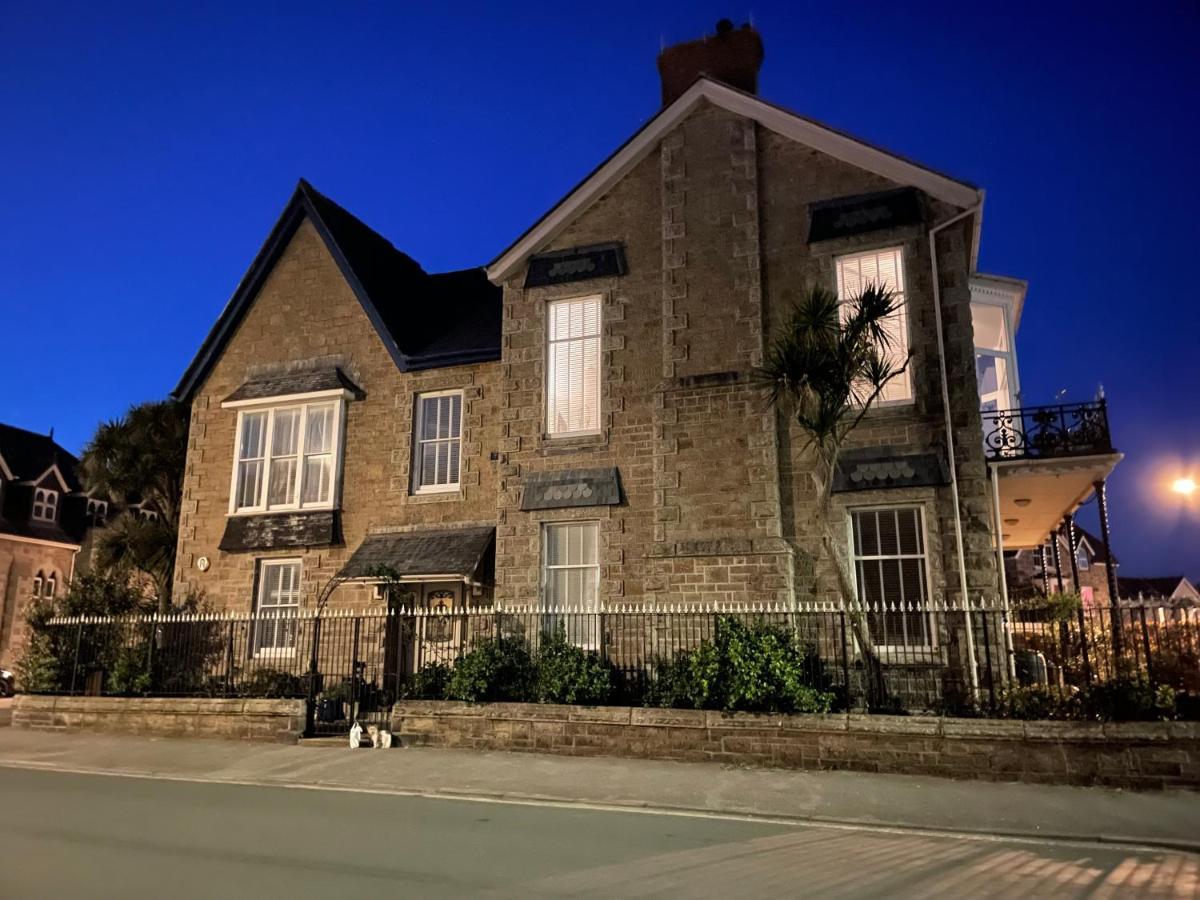 The Old Club Bed and Breakfast Penzance Exteriör bild