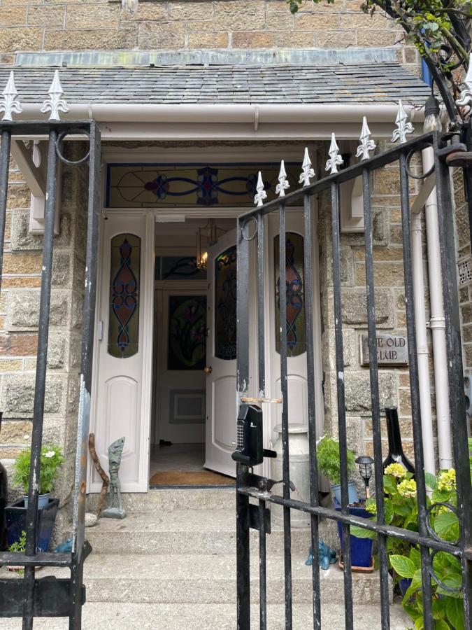 The Old Club Bed and Breakfast Penzance Exteriör bild