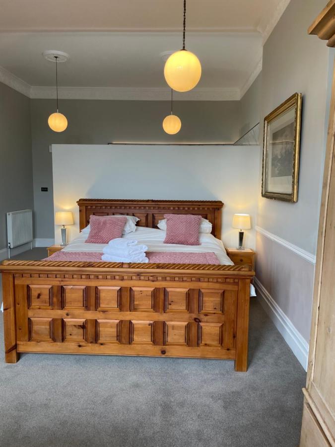 The Old Club Bed and Breakfast Penzance Exteriör bild
