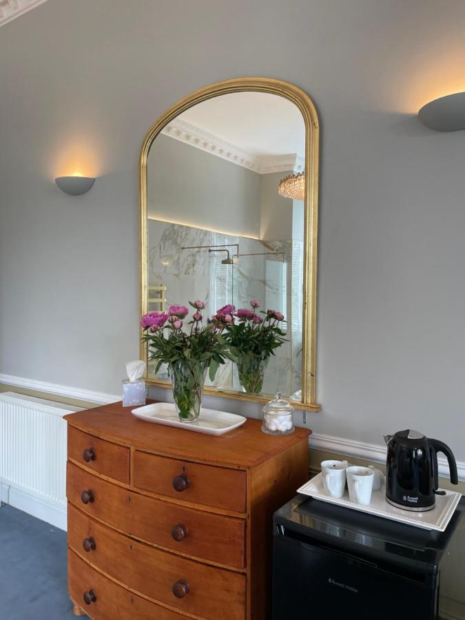 The Old Club Bed and Breakfast Penzance Exteriör bild